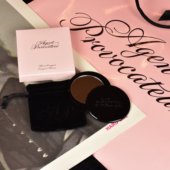 Agent Provocateur Accessories - NIB Agent Provocateur Slide Compact Black